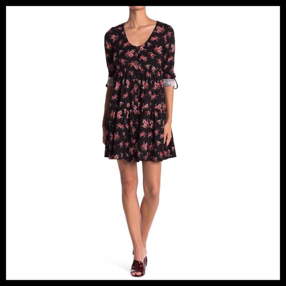 KENEDIK Floral Tiered Ruffle Rib Knit Dress - Picture 4 of 7